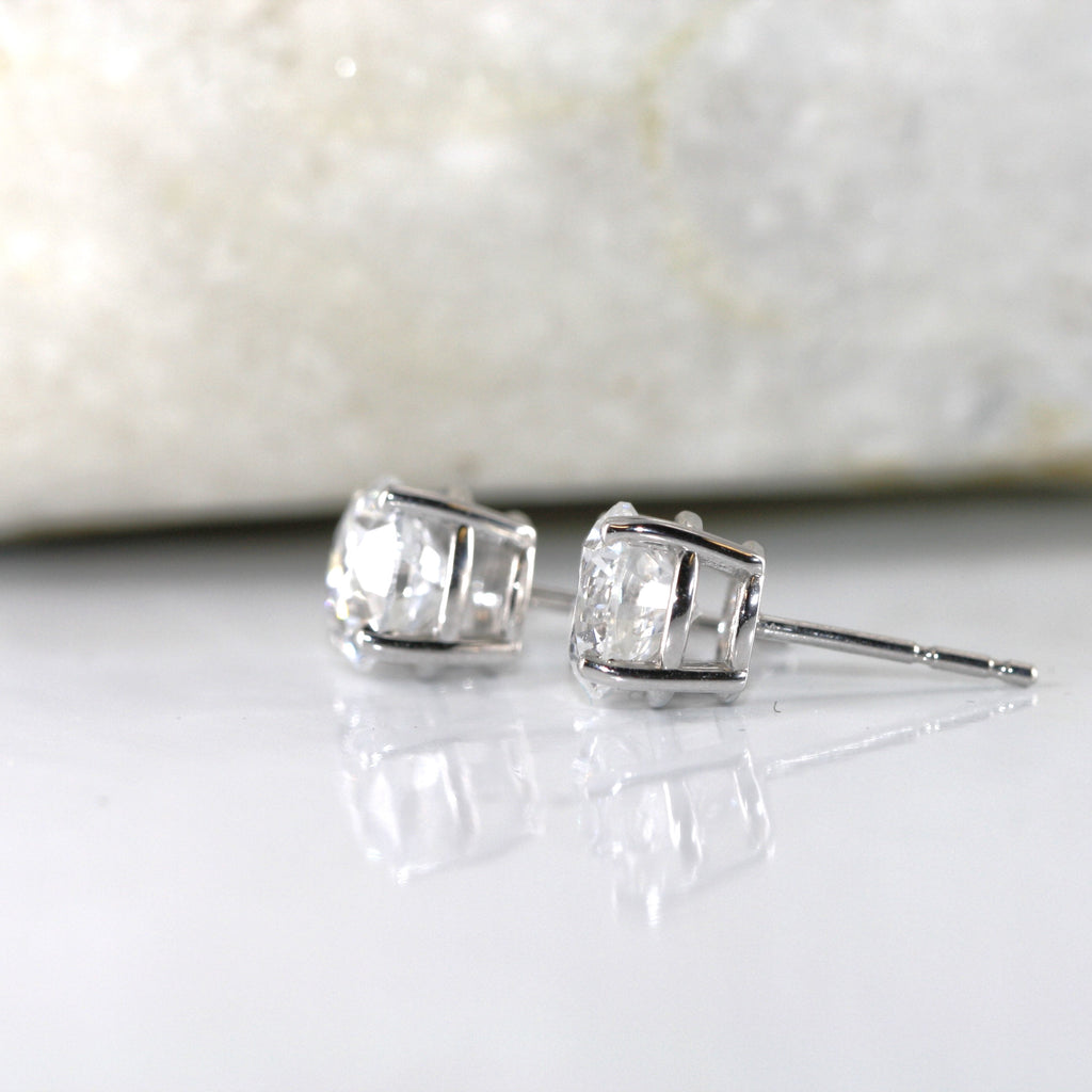 lab diamond earring