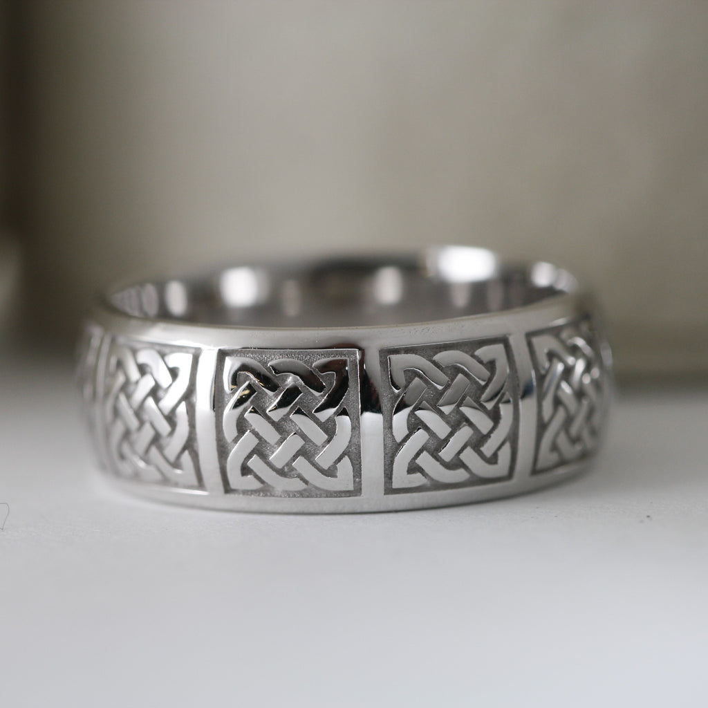 celtic knot ring