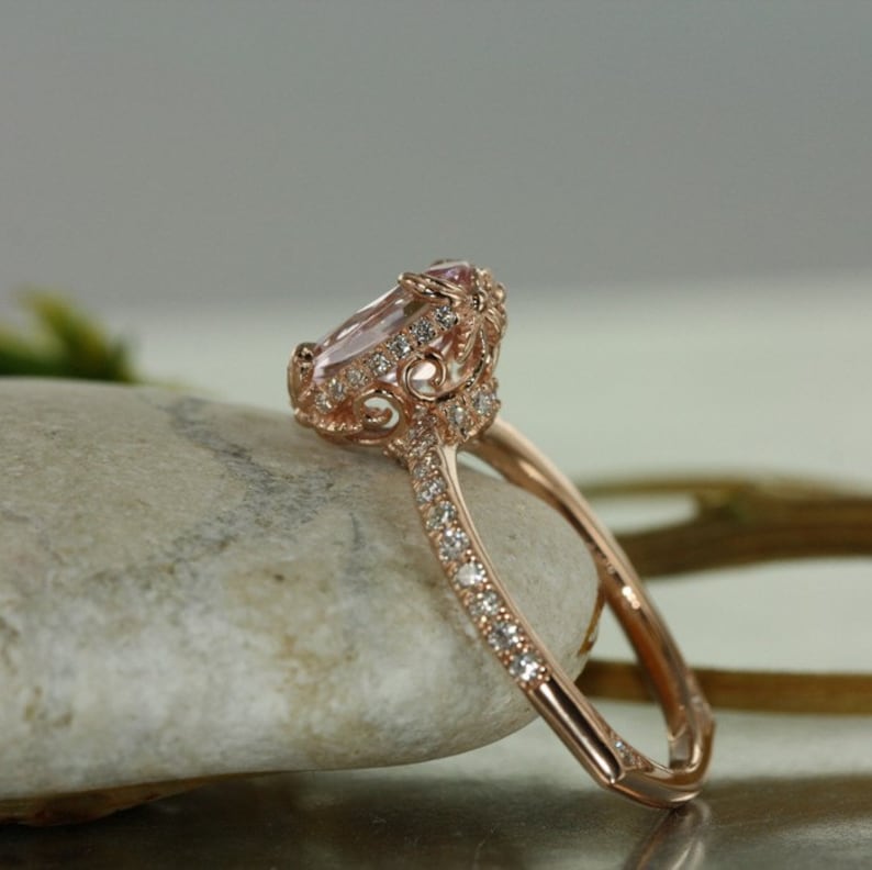 Love Flow-9X7 Pink Morganite and VS Diamond in 14K Rose Gold image 2