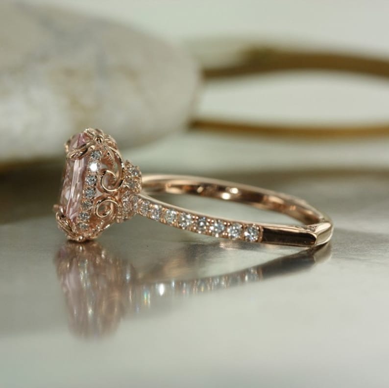 Love Flow-9X7 Pink Morganite and VS Diamond in 14K Rose Gold image 3