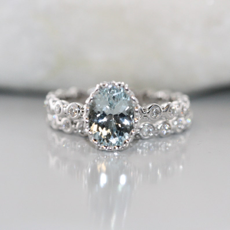 Center of Love-Oval Aquamarine Diamond Wedding Ring Set in 14k image 1