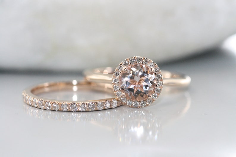 Balance-VS Diamond 7mm Round Morganite in 14K Rose Gold Halo image 3