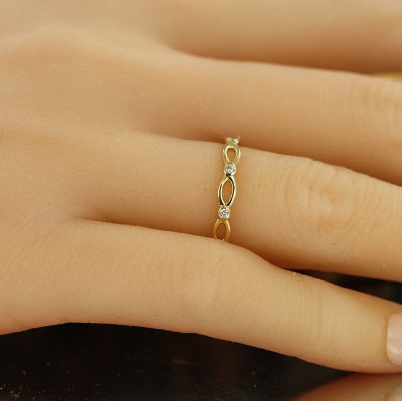 Infinity Love-0.10 Carat Diamond Wedding Ring in 14K Yellow image 6